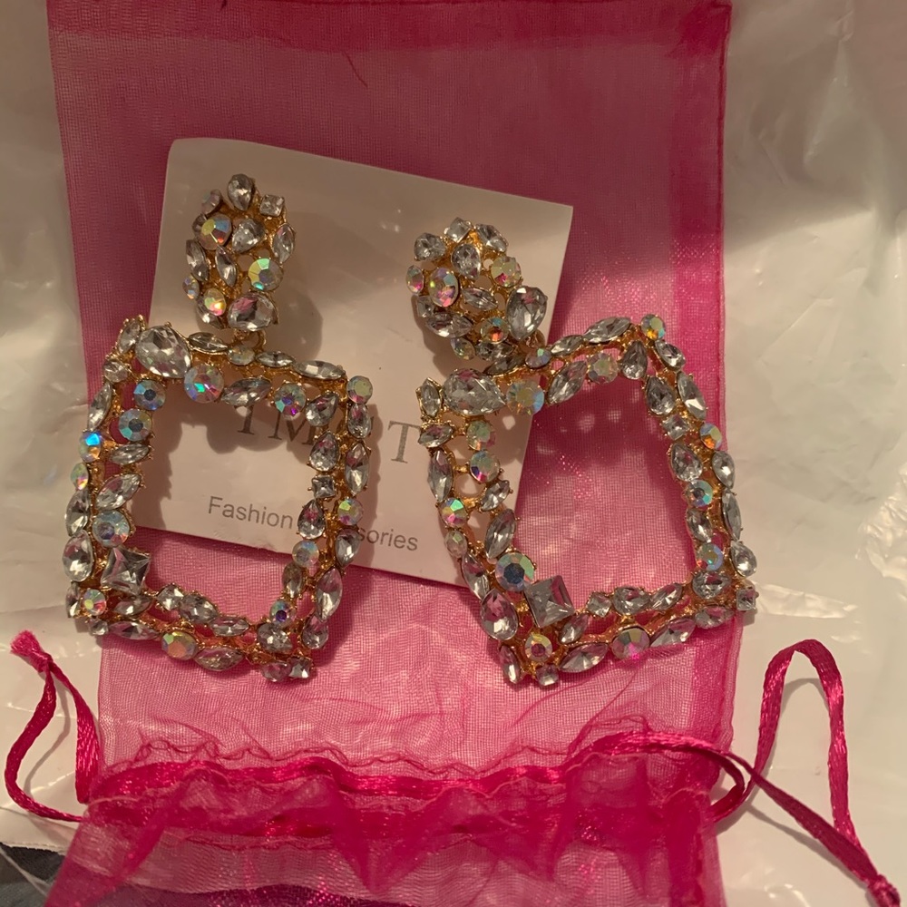 fashion earrings